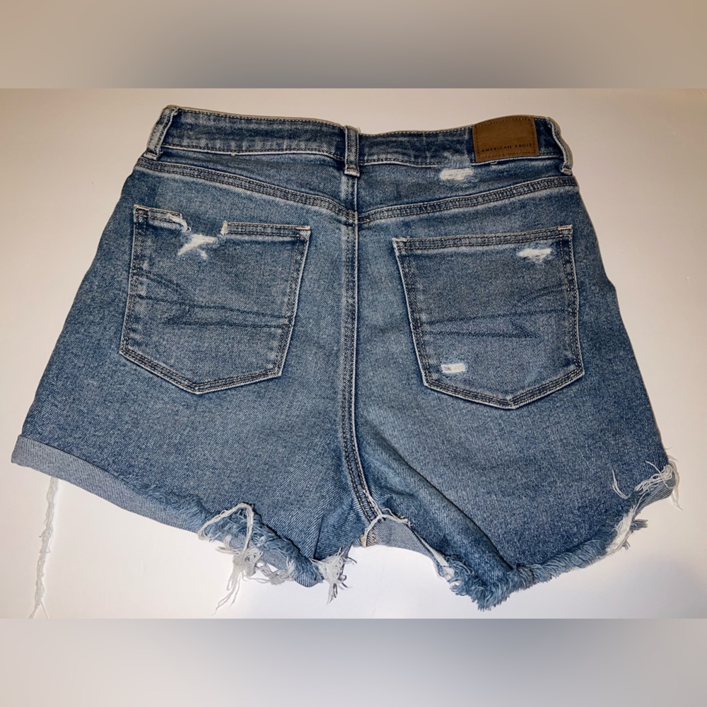 AE Mom Shorts - Picture 2 of 11